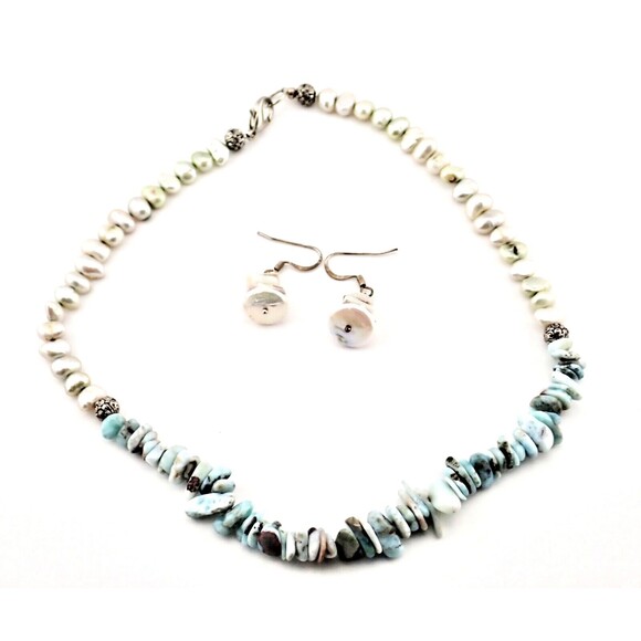 Squashed Pearl Blue Shell Beaded Chocker Necklace & Matching Hook Earring Set - Picture 7 of 7